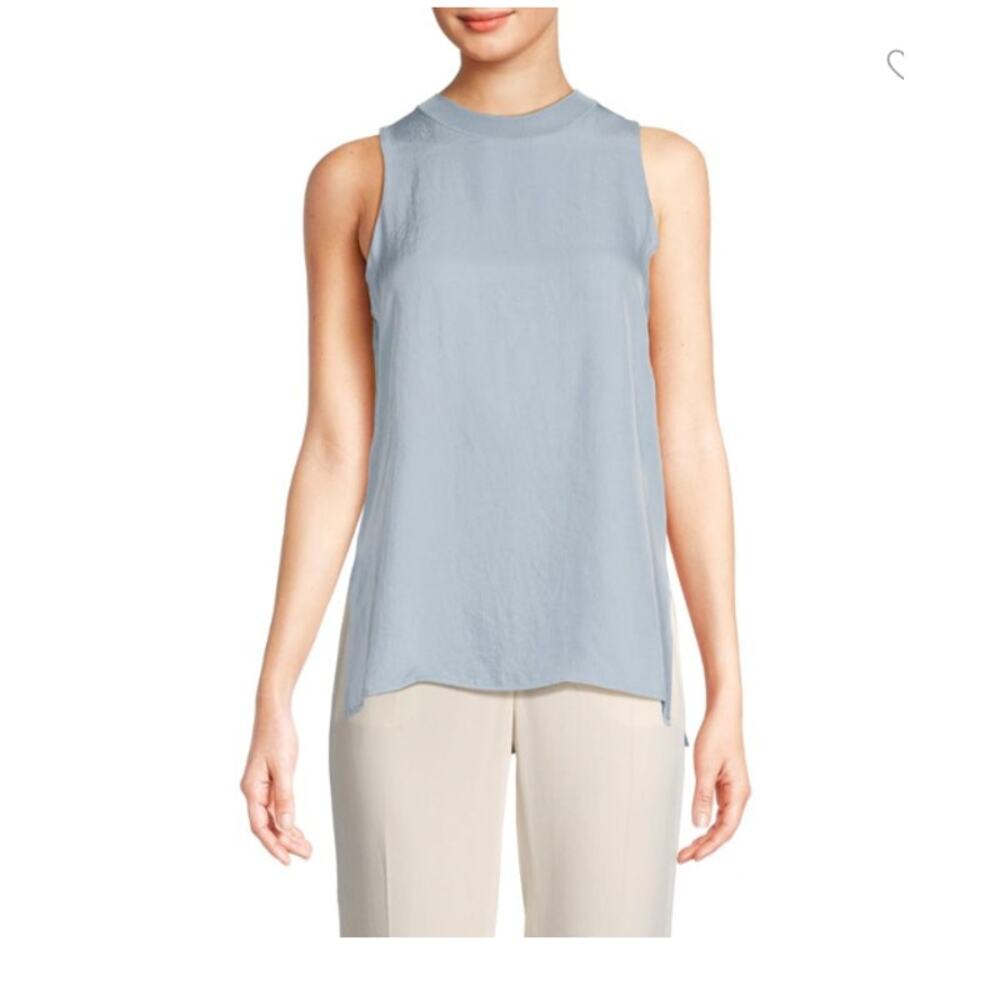 Vince Mockneck‎ Side Slit Top Size Small New with Tags